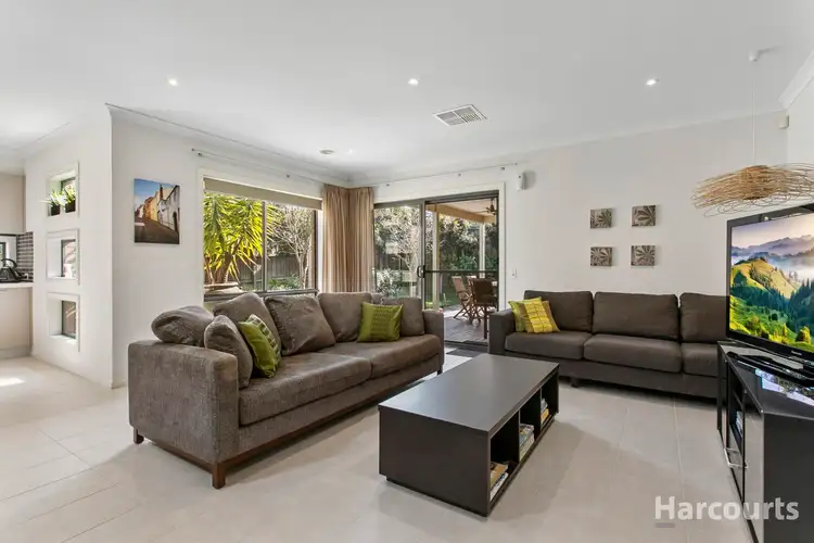 Fifth view of Homely house listing, 8 Chase Boulevard, Berwick VIC 3806