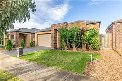 Second view of Homely house listing, 9 Copeton Avenue, Tarneit VIC 3029