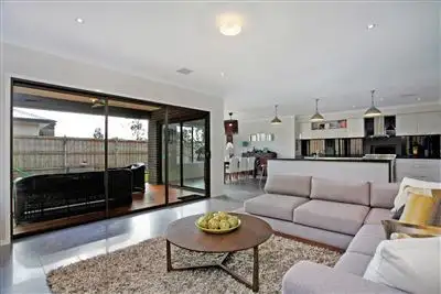 Sixth view of Homely house listing, 5 Evans Drive, Croydon VIC 3136