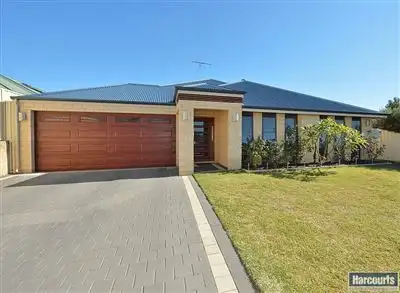 6 Brazier Way, Lakelands WA 6180