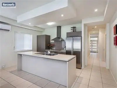 27 Elkington Circuit, North Lakes QLD 4509