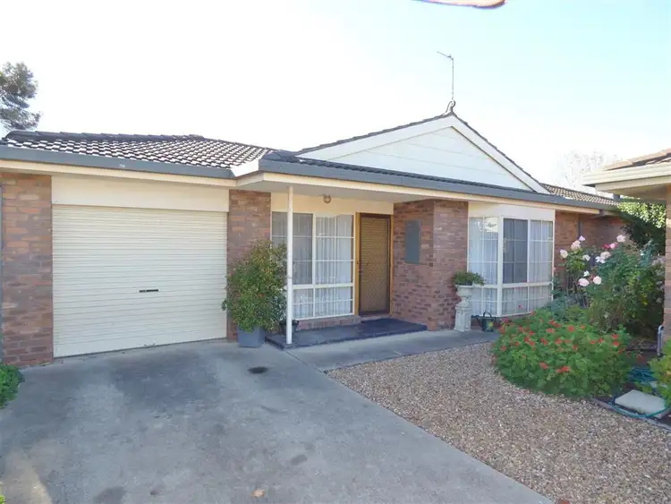 Main view of Homely unit listing, 4/4 Pynsent Street, Horsham VIC 3400