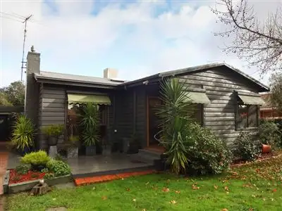 Main view of Homely house listing, 11 Perry Street, Wangaratta VIC 3677