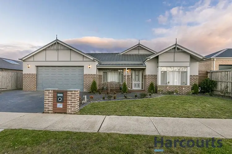 9 Chesterfield Avenue, Warragul VIC 3820