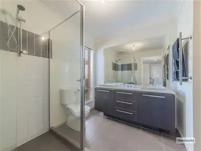 Seventh view of Homely house listing, 31 Rivendale Crescent, Drouin VIC 3818