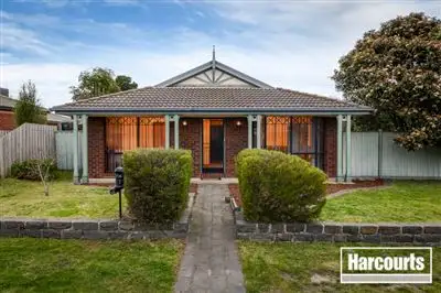 12 Chadbourn Place, Narre Warren South VIC 3805