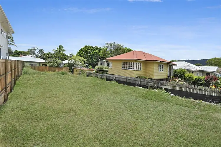 8 Crescent Avenue, Enoggera QLD 4051
