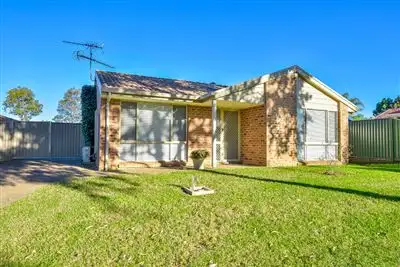 9 Manning Place, Currans Hill NSW