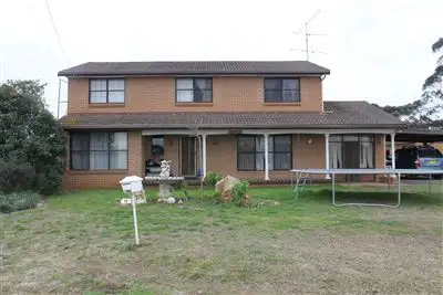 15 Old Hospital Road, West Wyalong NSW 2671