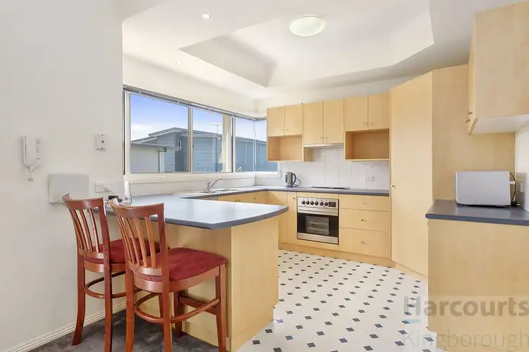Sixth view of Homely villa listing, 3/190 Roslyn Avenue, Blackmans Bay TAS 7052