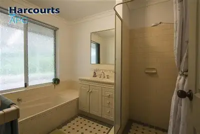 Sixth view of Homely house listing, 2 Wildflower Way, Leschenault WA 6233