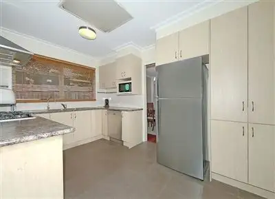 Sixth view of Homely house listing, 5 Adley Court, Vermont South VIC 3133