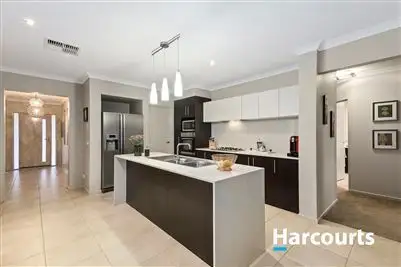 Second view of Homely house listing, 5 Strachan Rise, Mernda VIC 3754