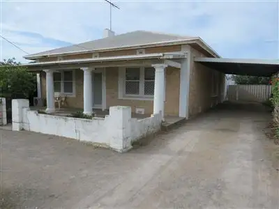 38 West terrace, Minlaton SA 5575