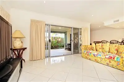 Third view of Homely semi-detached listing, 1/16 Harcourt Crescent, Southport QLD 4215