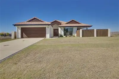 Second view of Homely house listing, 23 Sorrento Way, Zilzie QLD 4710