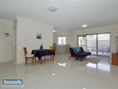 Sixth view of Homely house listing, 5b princeton circuit, Aubin Grove WA