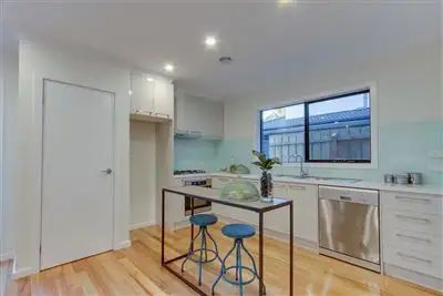 Fourth view of Homely house listing, 2/26 Deschamp Crescent, Rowville VIC 3178