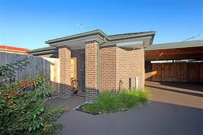 Main view of Homely unit listing, 2/6 Palm Street, Thomastown VIC 3074