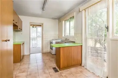 Fifth view of Homely house listing, 7 Stradbroke Crescent, Mulgrave VIC 3170