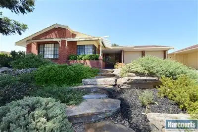 13 Maple Avenue, Aberfoyle Park SA 5159