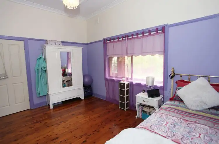 Sixth view of Homely house listing, 33 Graham Avenue, Wangaratta VIC 3677