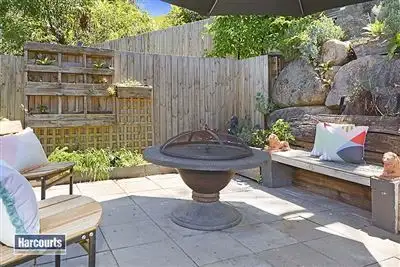 33 Tarnook Drive, Ferny Hills QLD 4055