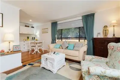 75 Eramosa Road East, Somerville VIC 3912