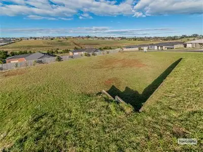 4 Tulloch Street, Drouin VIC 3818