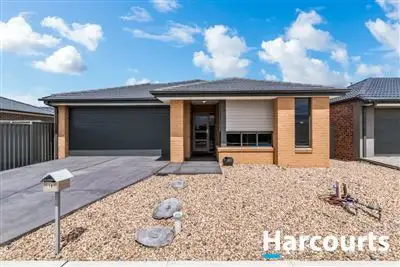 18 Cortula Road, Cranbourne East VIC 3977