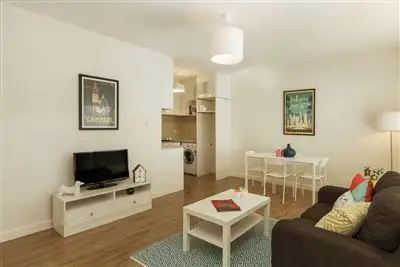 Fifth view of Homely apartment listing, 5/9 Hammond Street, Thornbury VIC 3071