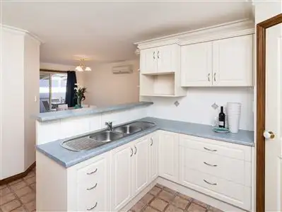 Sixth view of Homely house listing, 2 Penny Street, Mount Barker SA 5251