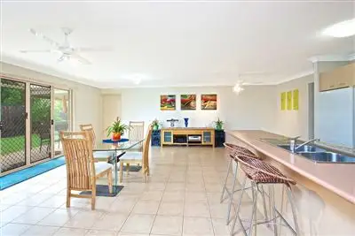 Third view of Homely house listing, 8 Ursula Place, Wynnum West QLD