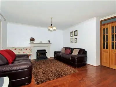 Second view of Homely house listing, 5 Rapania Rise, Yangebup WA 6164