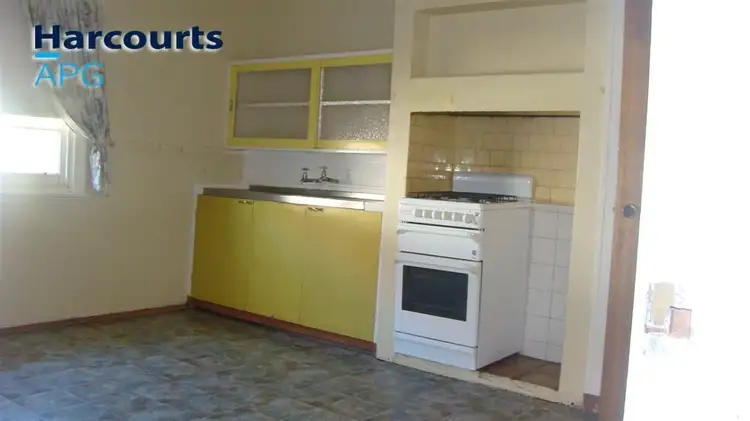 Fourth view of Homely house listing, 5 Paisley Street, South Bunbury WA 6230