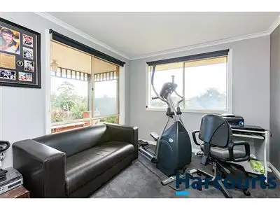 Seventh view of Homely house listing, 6 Muirhead Close, Warragul VIC 3820