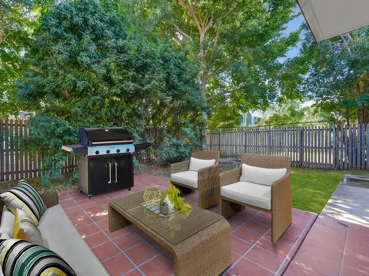 2/14 Hilda Street, Hamilton QLD 4007