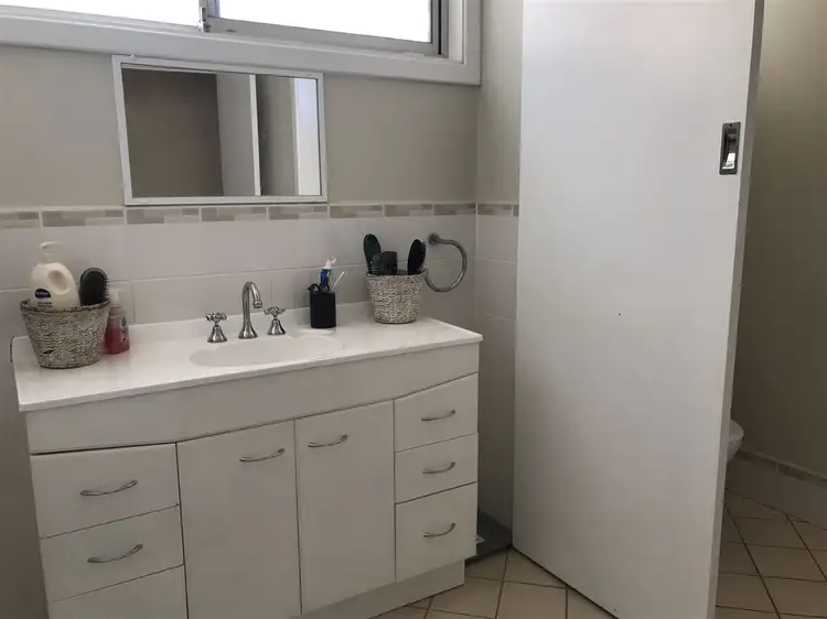 Seventh view of Homely house listing, 4 Kendall Street, Merredin WA 6415