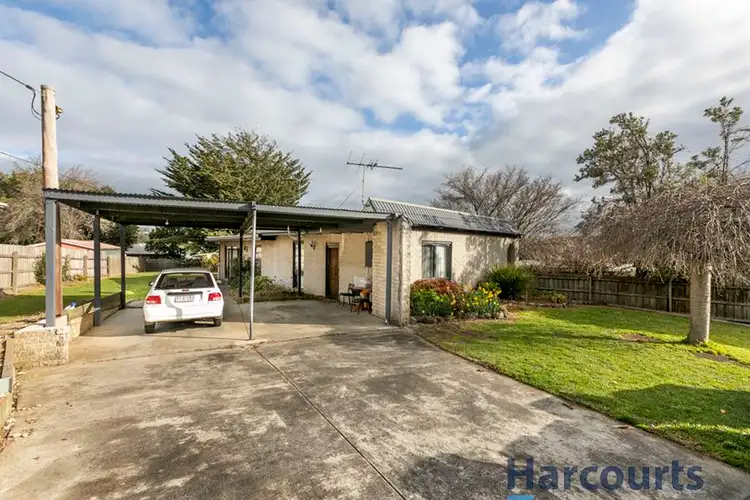 Second view of Homely unit listing, 2/2 Rangeview Street, Warragul VIC 3820