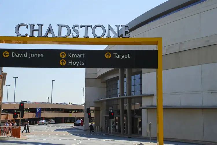 Sixth view of Homely house listing, 2 Iskandar Court, Chadstone VIC 3148