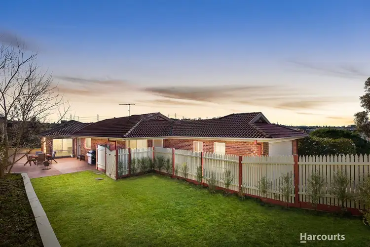 48 Ben Drive, Pakenham VIC 3810
