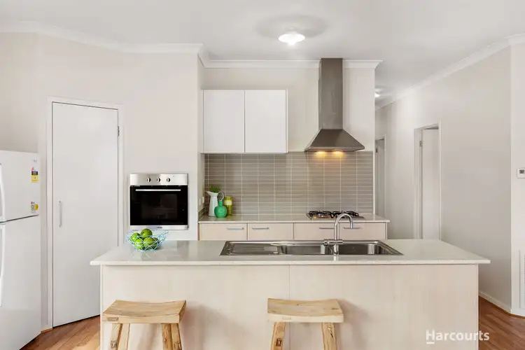 Fifth view of Homely house listing, 3 Edgeware Close, Pakenham VIC 3810