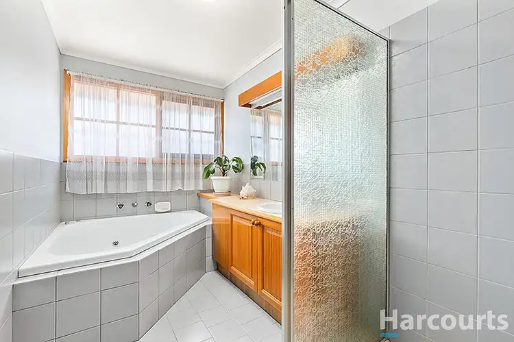 Seventh view of Homely house listing, 11 Milroy Court, Wheelers Hill VIC 3150