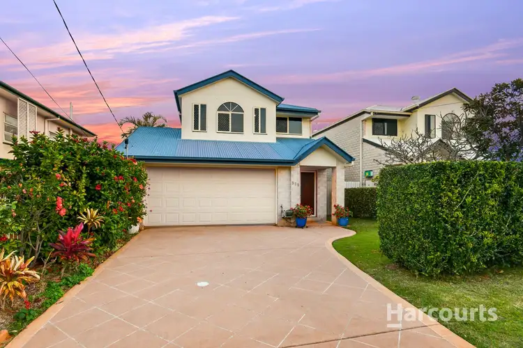 37B Queen Street, Scarborough QLD 4020
