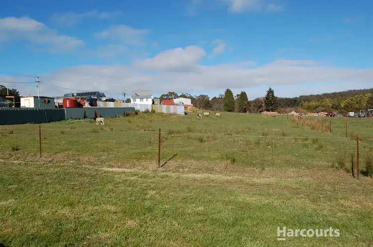 17 Shaw Street, Lefroy TAS 7252