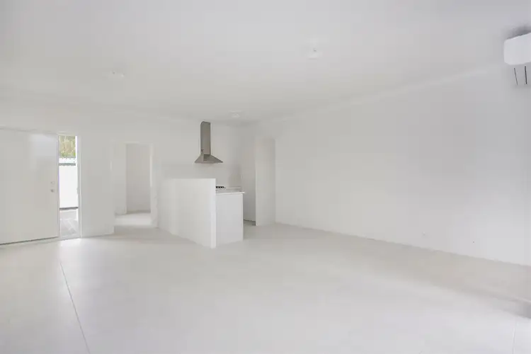 Seventh view of Homely house listing, 4/11 Radney Street, Willagee WA 6156