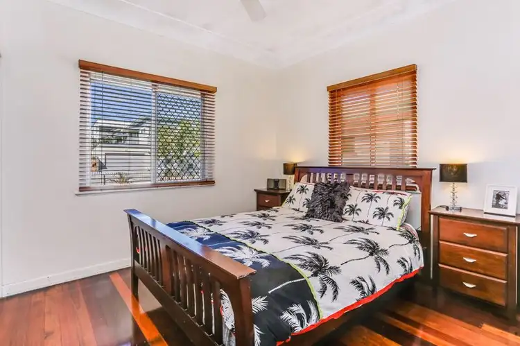 Fifth view of Homely house listing, 32 Oak Street, Hawthorne QLD 4171