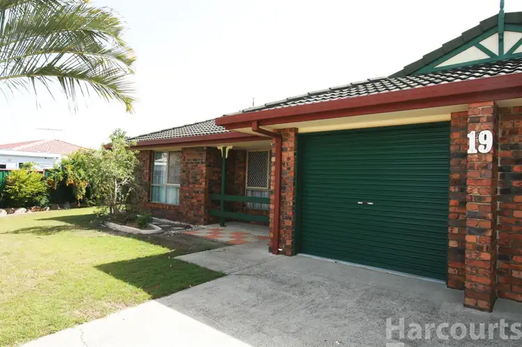 Third view of Homely semi-detached listing, 1/19 Hoya Cres, Bongaree QLD 4507