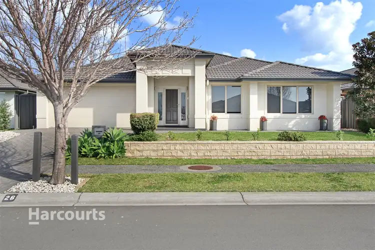26 Athanlin Avneue, Haywards Bay NSW 2530
