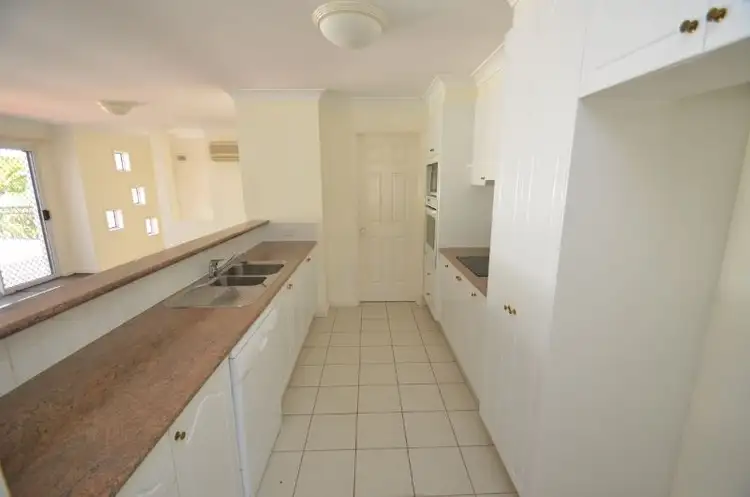 Sixth view of Homely townhouse listing, 8/100 Cotlew Street East, Southport QLD 4215